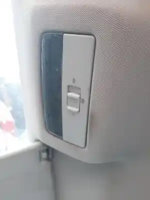 Pezzo di ricambio per auto di seconda mano luce interna per skoda octavia ii (1z3) 1.6 tdi riferimenti oem iam 