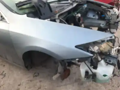 Pièce détachée automobile d'occasion aile avant droite pour renault laguna coupe gt références oem iam 