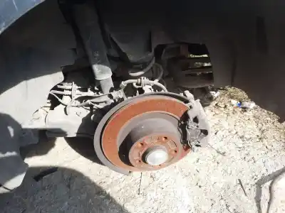 Peça sobressalente para automóvel em segunda mão charrió / suporte de eixo de trás por renault laguna coupe gt referências oem iam   