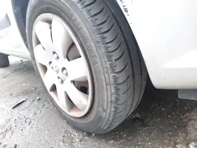 Автозапчасти б/у передняя правая кулачка за hyundai getz (tb) 1.5 crdi gls ссылки oem iam 