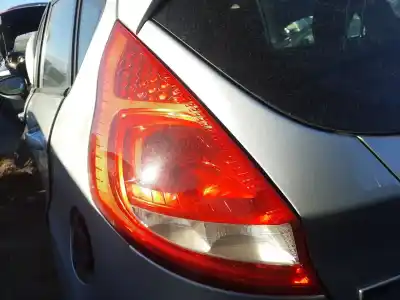 Автозапчасти б/у левый задний фонарь за FORD FIESTA VI (CB1, CCN) 1.4 TDCI ссылки OEM IAM   