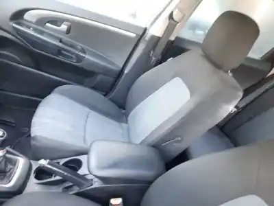 Second-hand car spare part right front seat for kia cee'd fastback (ed) 1.6 crdi 115 oem iam references 