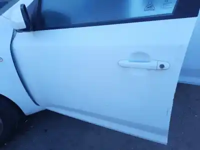 Автозапчасти б/у левая передняя дверь за kia cee'd fastback (ed) 1.6 crdi 115 ссылки oem iam 760031h000  