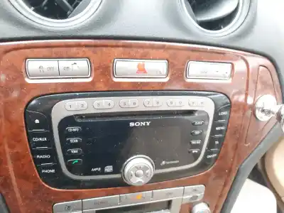 Peça sobressalente para automóvel em segunda mão sistema de áudio / rádio cd por ford mondeo iv sedán (ba7) 2.0 tdci referências oem iam 