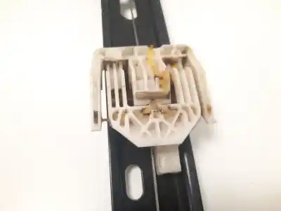 Peça sobressalente para automóvel em segunda mão elevador de vidros dianteiro direito por bmw 3 touring (e91) 320 d referências oem iam   