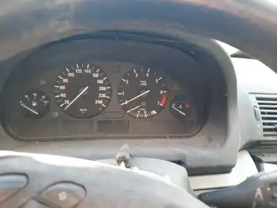 Pièce détachée automobile d'occasion COMPTEUR DE VITESSE TABLEAU DE BORD pour BMW X5 (E53)  Références OEM IAM   