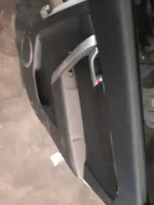 Peça sobressalente para automóvel em segunda mão elevador de vidros traseiro direito por chevrolet captiva 2.2 vcdi ltz referências oem iam 