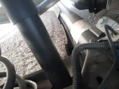 Peça sobressalente para automóvel em segunda mão charrió / suporte de eixo de trás por opel combo e tour / life (k9) 1.5 referências oem iam 