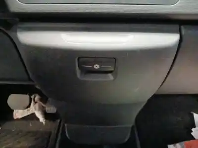 Автозапчастина б/у бардачок для citroen c4 picasso i monospace (ud_) 1.6 hdi посилання на oem iam 