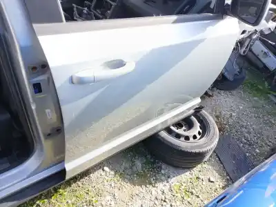 Second-hand car spare part front right door for dodge journey sxt oem iam references 