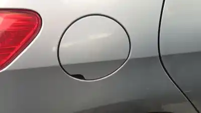 Peça sobressalente para automóvel em segunda mão tampa de combustível externa por peugeot 308 i (4a_, 4c_) 1.6 hdi referências oem iam 