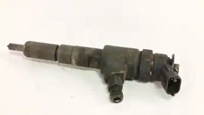 Pezzo di ricambio per auto di seconda mano INIETTORE per PEUGEOT 206 HATCHBACK (2A/C) 1.4 HDi Riferimenti OEM IAM 0445110252  