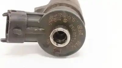 Автозапчастина б/у инжектор для peugeot 206 fastback (2a/c) 1.4 hdi посилання на oem iam 0445110252  