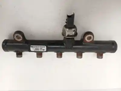 Pezzo di ricambio per auto di seconda mano Rampa Iniettori per CITROEN C4 I (LC_) 2.0 HDI Riferimenti OEM IAM 9681649580   Pezzo di ricambio per auto di seconda mano Rampa Iniettori per CITROEN C4 I (LC_) 2.0 HDI Riferimenti OEM IAM 9681649580