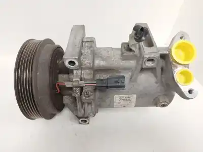 Peça sobressalente para automóvel em segunda mão compressor de ar condicionado a/a a/c por nissan note (e12) 1.5 dci referências oem iam 926003vc68 m214m180478 