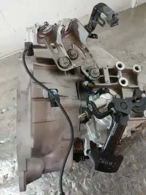 Автозапчасти б/у коробка передач за hyundai i30 (pde, pd, pden) 1.5 ссылки oem iam bd90rb  006211