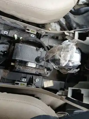 Piesă de schimb auto la mâna a doua Schimbator De Viteze pentru LAND ROVER DISCOVERY IV (L319) 3.0 TD 4X4 Referințe OEM IAM   