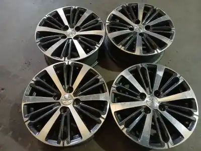 Recambio de automóvil de segunda mano de JUEGO LLANTAS para PEUGEOT 208 I (CA_, CC_) 1.2 VTI 82 referencias OEM IAM   