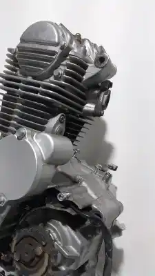 Pièce détachée automobile d'occasion moteur complet pour derbi senda 125 senda 125 r références oem iam honda jd09e  68443