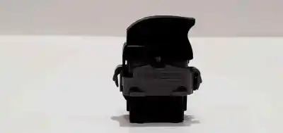 Peça sobressalente para automóvel em segunda mão botão / interruptor elevador vidro traseiro direito por renault clio iii exception referências oem iam 214936b  41776