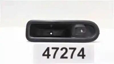 Second-hand car spare part right front power window switch for renault clio iii exception oem iam references 8200356517b