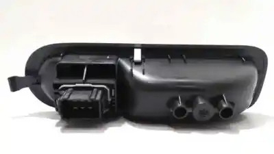 Second-hand car spare part right front power window switch for renault clio iii exception oem iam references 8200356517b  47274