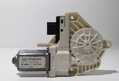 Автозапчастина б/у ДВИГАТЕЛЬ ПЕРЕДНЬОГО ПРАВОГО СКЛА для AUDI A6 AVANT (4F5)  Посилання на OEM IAM 4F0959802D  56050