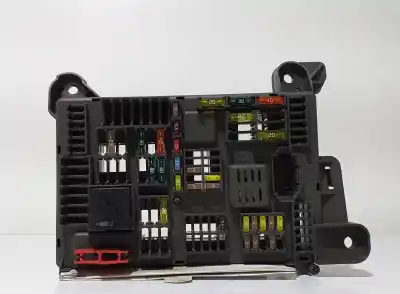 Second-hand car spare part FUSE BOX UNIT for BMW X5 (E70)  OEM IAM references 6114693168703  60415