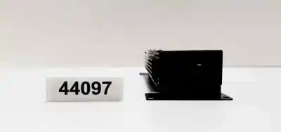 Gebrauchtes Autoersatzteil AUDIOSYSTEM / RADIO-CD zum AUDI A4 CABRIO (8H)  OEM-IAM-Referenzen 8H0035223  44097