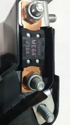 Second-hand car spare part fuse box unit for bmw serie 7 (e65/e66) 735i oem iam references 61138385165  53355