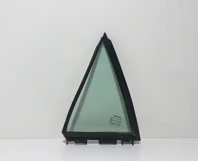 Peça sobressalente para automóvel em segunda mão vidro de custódia triangular traseiro esquerdo por toyota auris hybrid active referências oem iam 6818902090