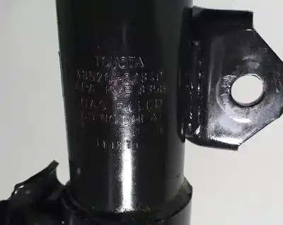 Peça sobressalente para automóvel em segunda mão amortecedor dianteiro esquerdo por toyota auris hybrid active referências oem iam 4852002840  67270