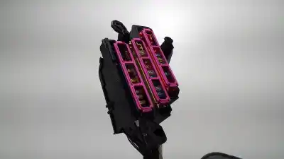 Second-hand car spare part fuse box unit for audi q5 (8r) 2.0 tdi (125kw) oem iam references   64812