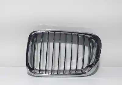 Pezzo di ricambio per auto di seconda mano GRIGLIA ANTERIORE per BMW SERIE 3 BERLINA (E46)  Riferimenti OEM IAM 107060817  59062
