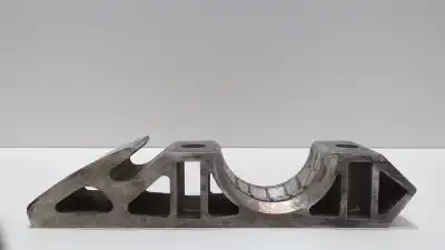 Автозапчасти б/у средний за porsche cayenne (typ 9pa) 4.5 v8 cat ссылки oem iam 7l0411063a  51282