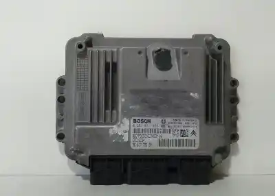 İkinci el araba yedek parçası ECU MOTOR KONTROL CIHAZI için CITROEN C4 COUPE  OEM IAM referansları 9661773380  69357
