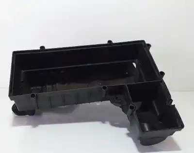 Peça sobressalente para automóvel em segunda mão FILTRO DE AR por SEAT LEON (1P1)  Referências OEM IAM   71887