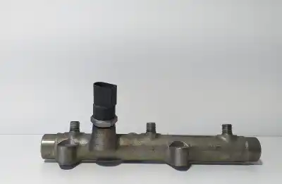 Pièce détachée automobile d'occasion RAMPE D'INJECTEUR pour VOLKSWAGEN TOUAREG (7LA)  Références OEM IAM 059130089D  73389