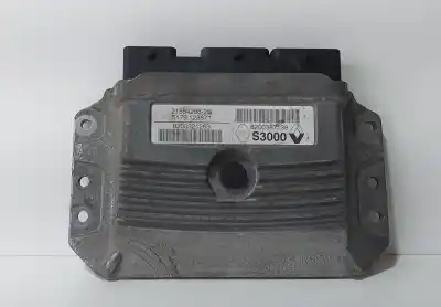 Pièce détachée automobile d'occasion CALCULATEUR MOTEUR ECU pour RENAULT MEGANE II SEDÁN (LM0/1_)  Références OEM IAM 8200387138  74925