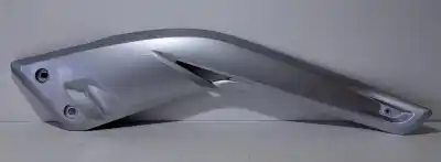 Second-hand car spare part front decorative moulding for yamaha x-max x-max 125 momodesign (se54) oem iam references 37pf172600