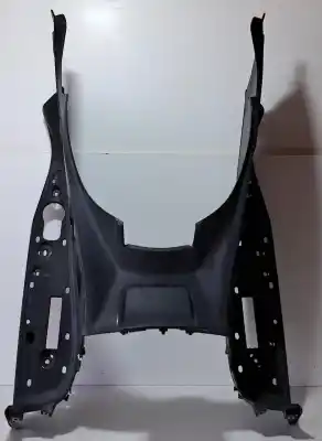Second-hand car spare part front decorative moulding for yamaha x-max x-max 125 momodesign (se54) oem iam references 37pf748100