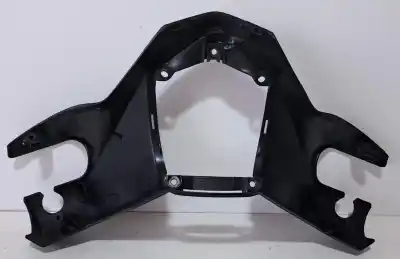 Автозапчастина б/у передні молдинги для yamaha x-max x-max 125 momodesign (se54) посилання на oem iam 37pf621300  76700