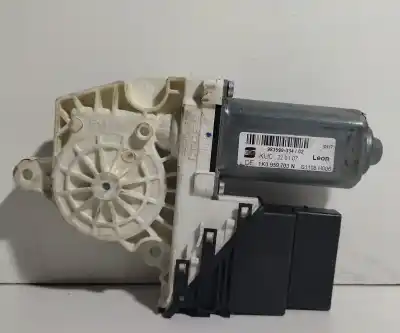 Peça sobressalente para automóvel em segunda mão motor elevador vidro traseiro esquerdo por seat leon (1p1) fr referências oem iam 1k0959703n