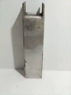 Pezzo di ricambio per auto di seconda mano rinforzo paraurti posteriore per audi a6 allroad quattro (4fh) 3.0 tdi riferimenti oem iam 4f9807331