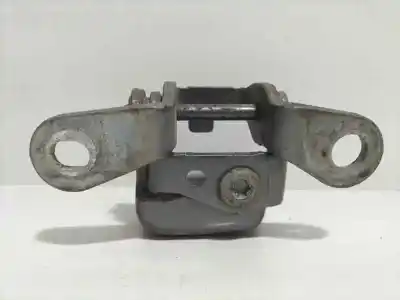 Second-hand car spare part left front door hinge for chrysler 300 c 3.0 crd oem iam references   80174