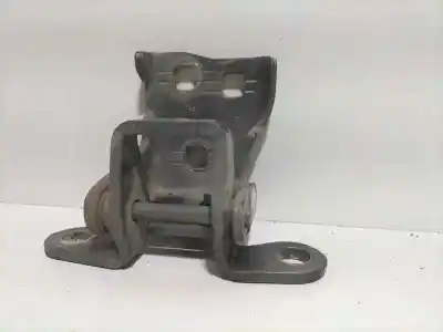 Second-hand car spare part left front door hinge for chrysler 300 c 3.0 crd oem iam references   80174