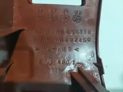 Автозапчастина б/у передні молдинги для mitsubishi montero (v60/v70) 3.2 di-d avance посилання на oem iam mr456379  79936