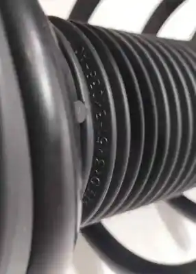 Peça sobressalente para automóvel em segunda mão amortecedor dianteiro esquerdo por ford focus berlina (cap) ghia referências oem iam   82347