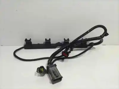 Peça sobressalente para automóvel em segunda mão régua / rampa de injetores por ford focus berlina (cap) ghia referências oem iam 98ag14a390lb