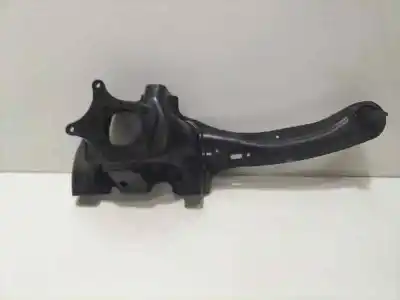 Peça sobressalente para automóvel em segunda mão manga de eixo traseira direita por ford focus berlina (cap) ghia referências oem iam 3m515a968